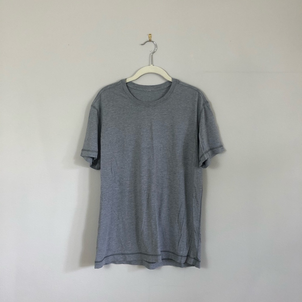 LuluLemon t-shirt